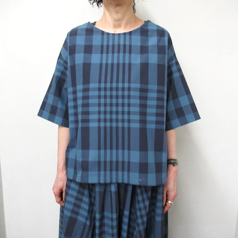 Vent d'ouest  タイプライターチェックプルオーバー /BL29【日本製】